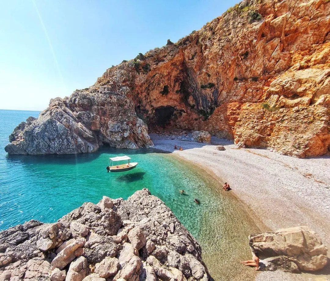 רחצה וספורט מים