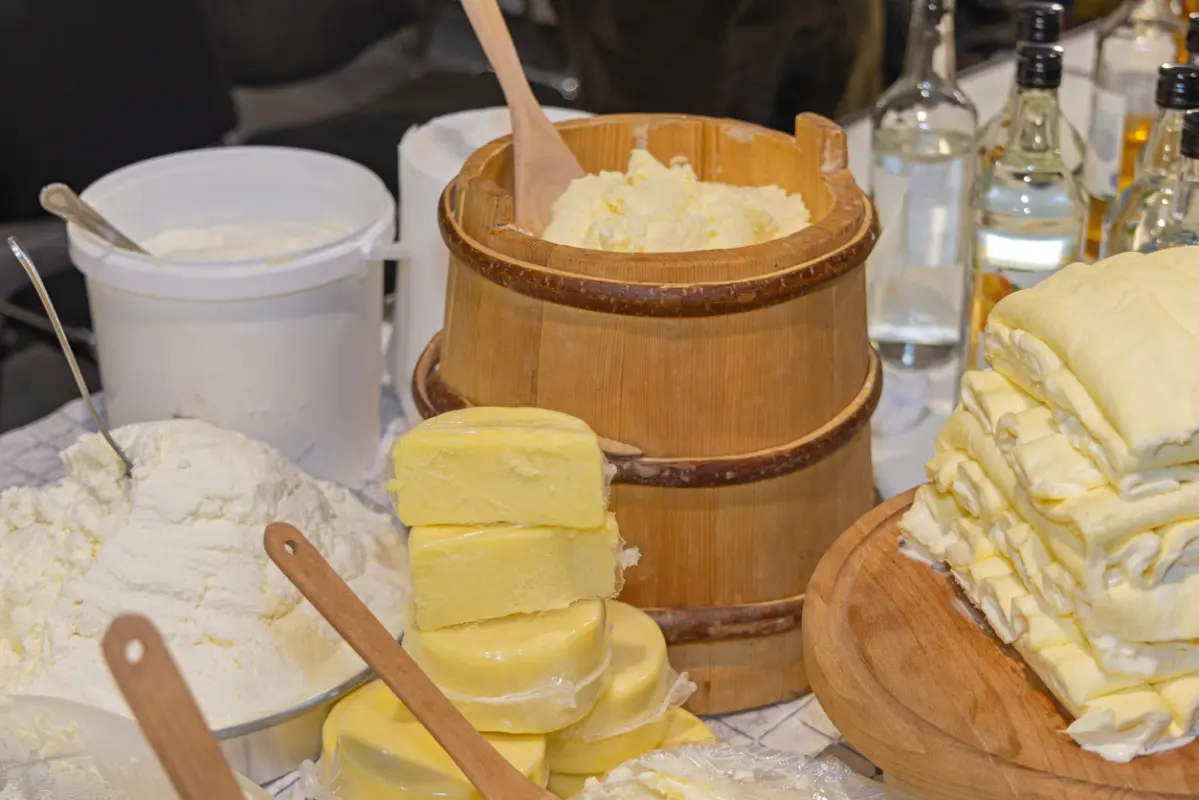 Elaboración de queso y kajmak