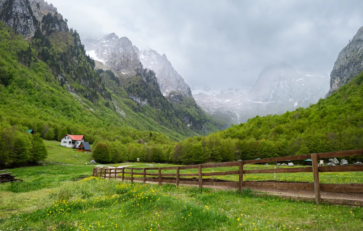 טיולי הרים וטרקינג