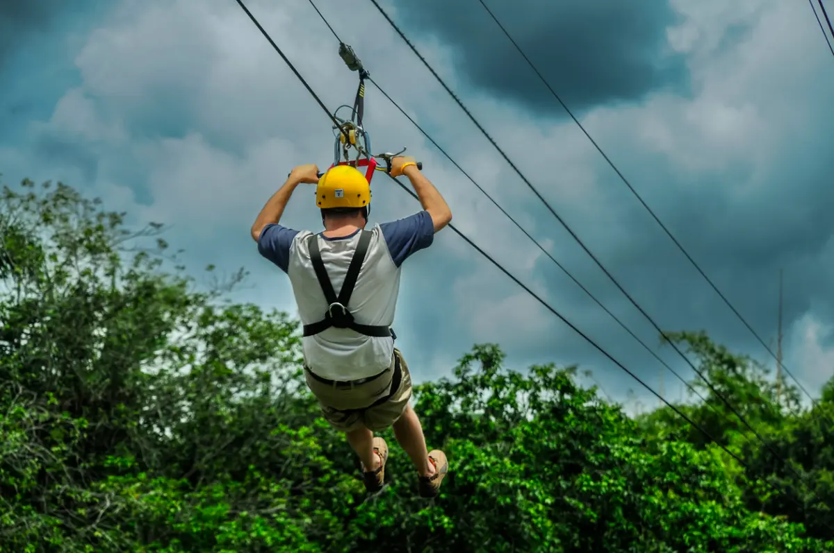Zip line Njeguši (420 m)