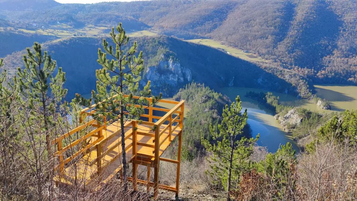 Aerial photography and viewing points