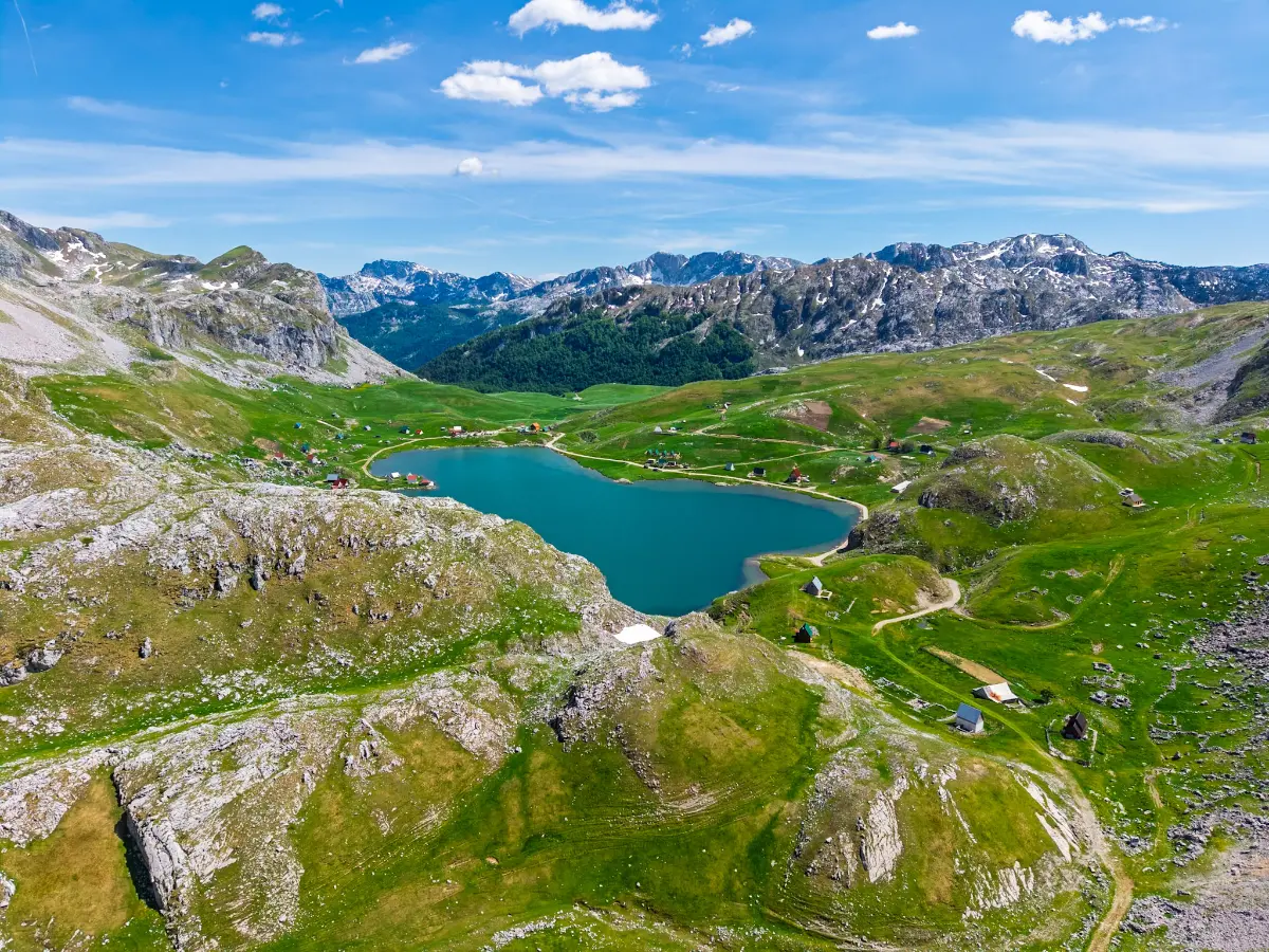 Kapetanovo jezero — ledovcová plocha