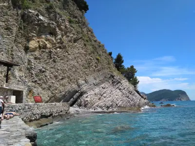 Montenegro. Petrovac 04