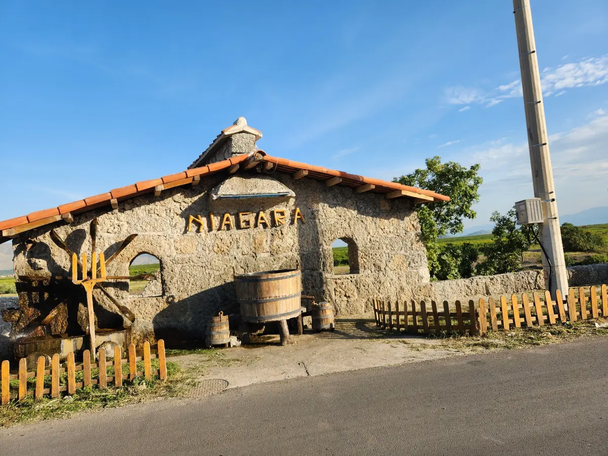 The restaurant by the falls