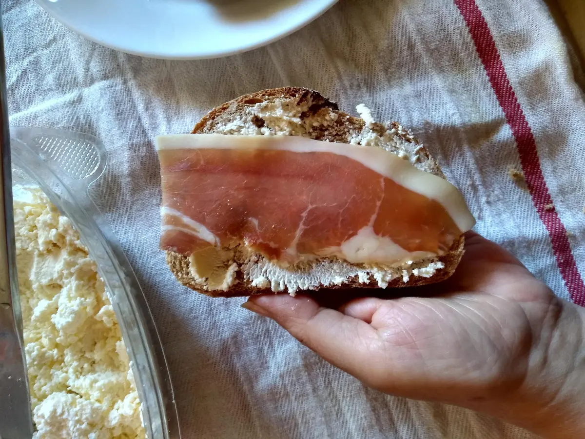 Pršut, Peynir ve Kaymak