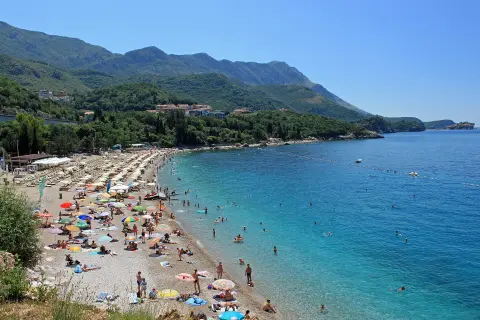 Kamenovo beach Montenegro