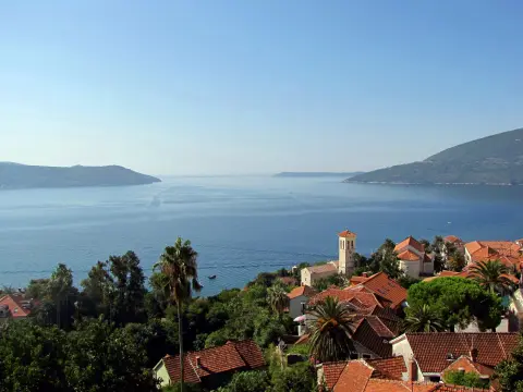 Zelenika Beach