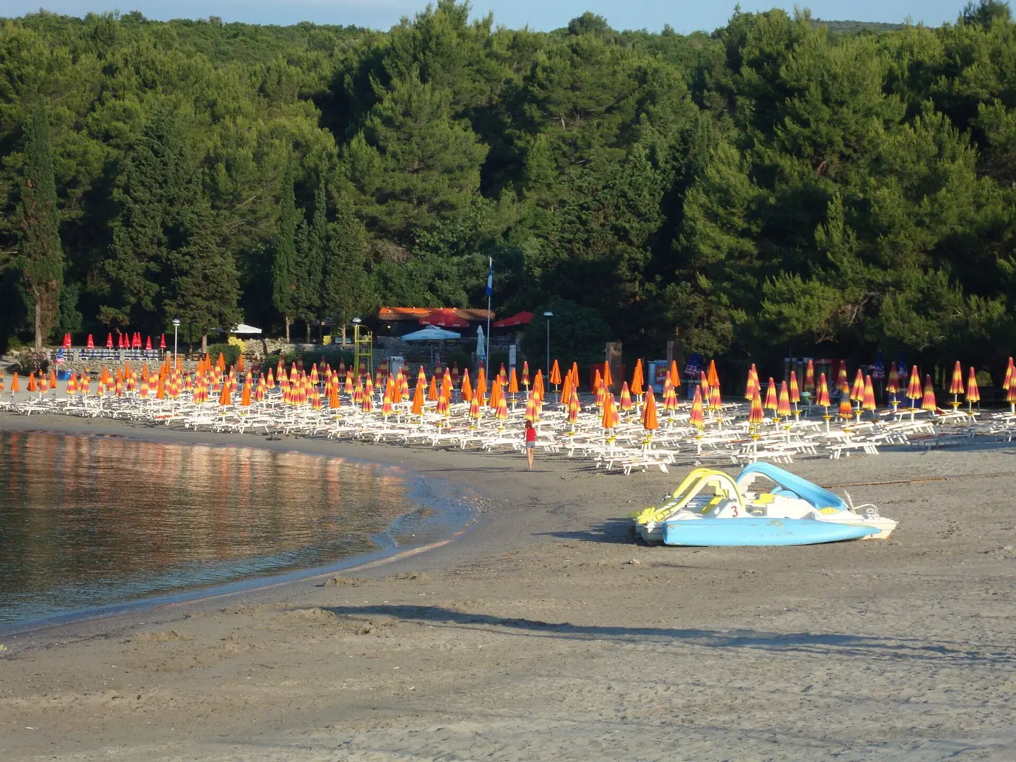Rochers et fonds marins en bordure de crique