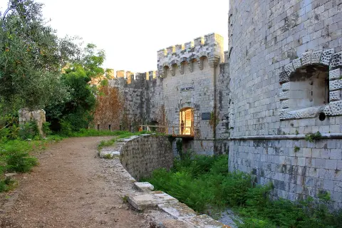 Fort Mamula 01