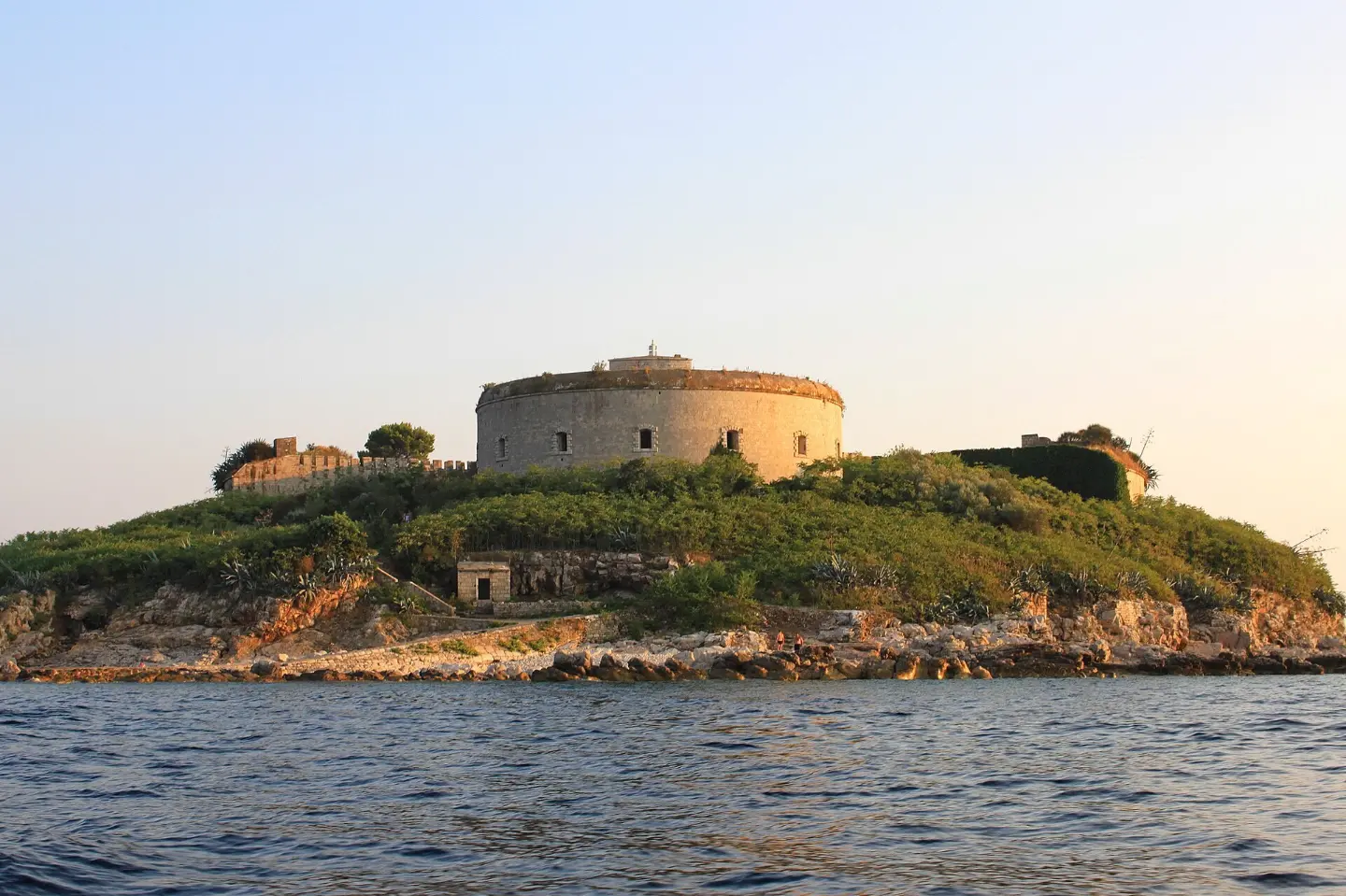 Крепость Мамула