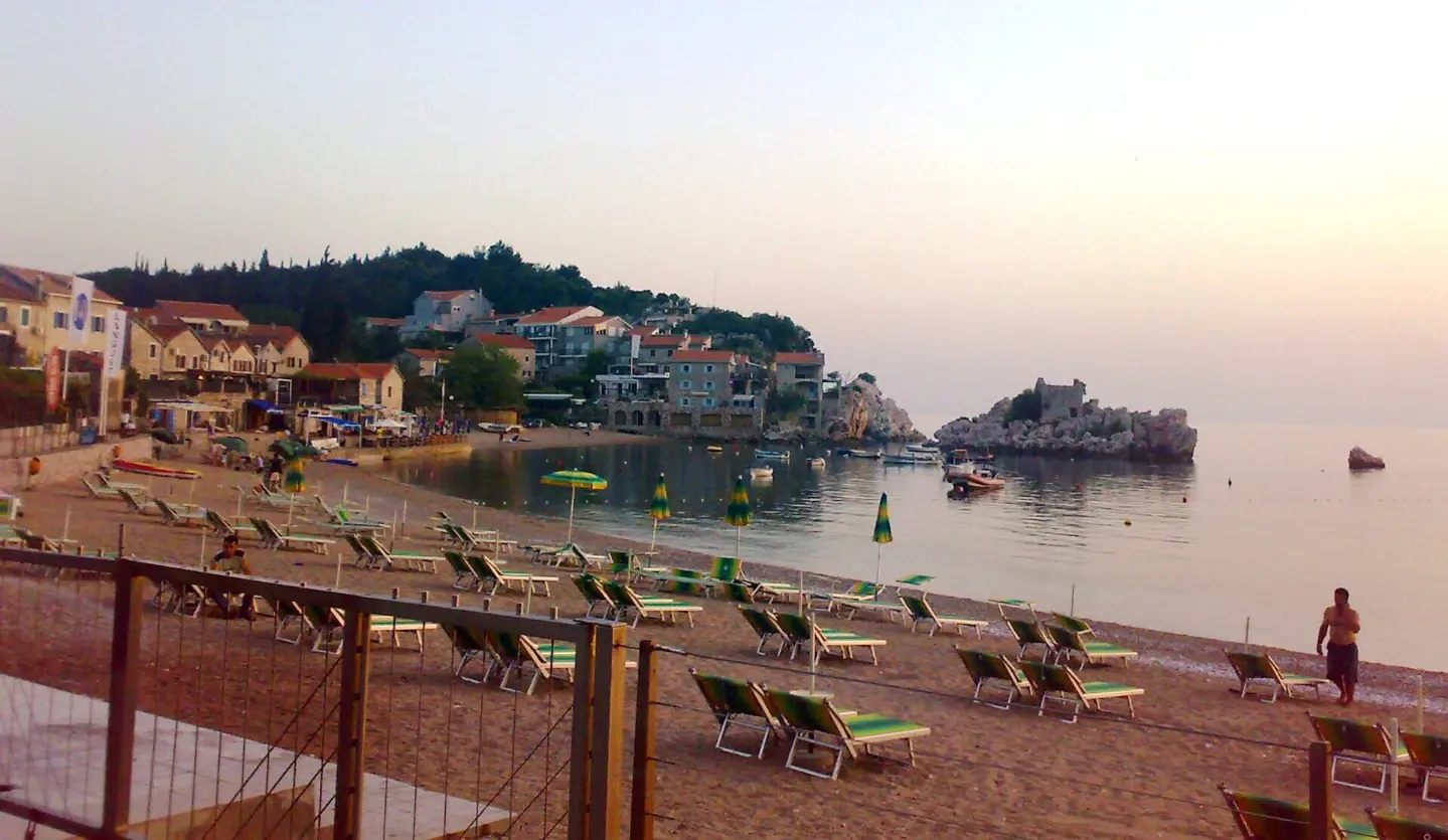 Plaža Pržno — zaštićena uvala