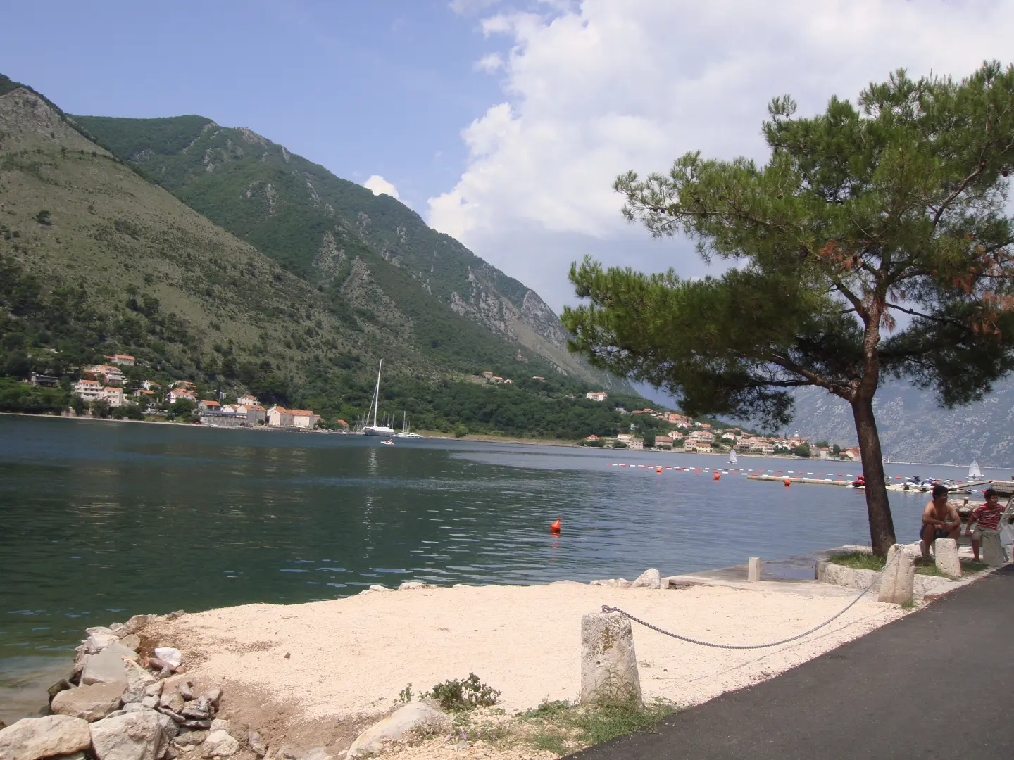 Výhled na Kotor a Sveti Ivan