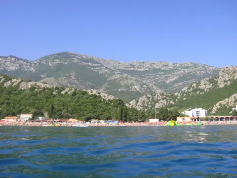 Пляж Petrovac