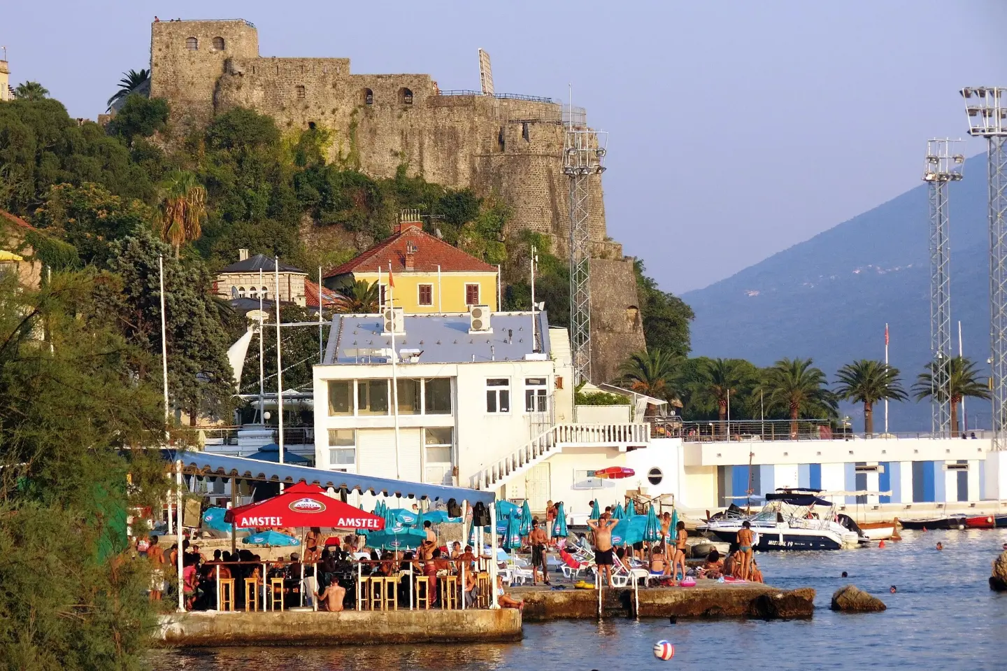 Kanli kula — tvrđava Starog grada