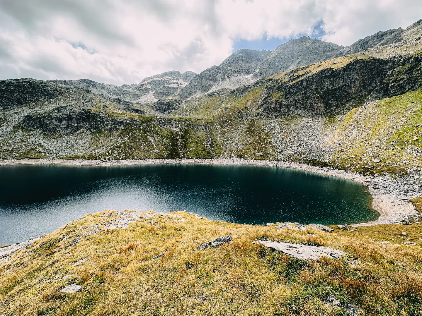 Pešića Lake