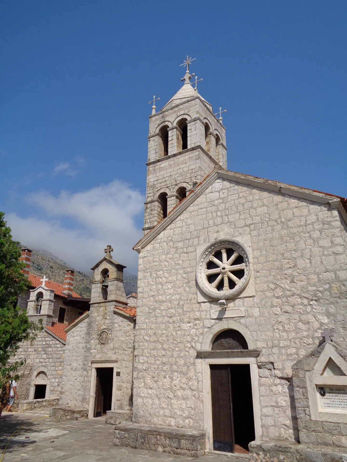 Manastir Reževići
