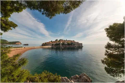 Montenegro Tunnel View (17148918197)