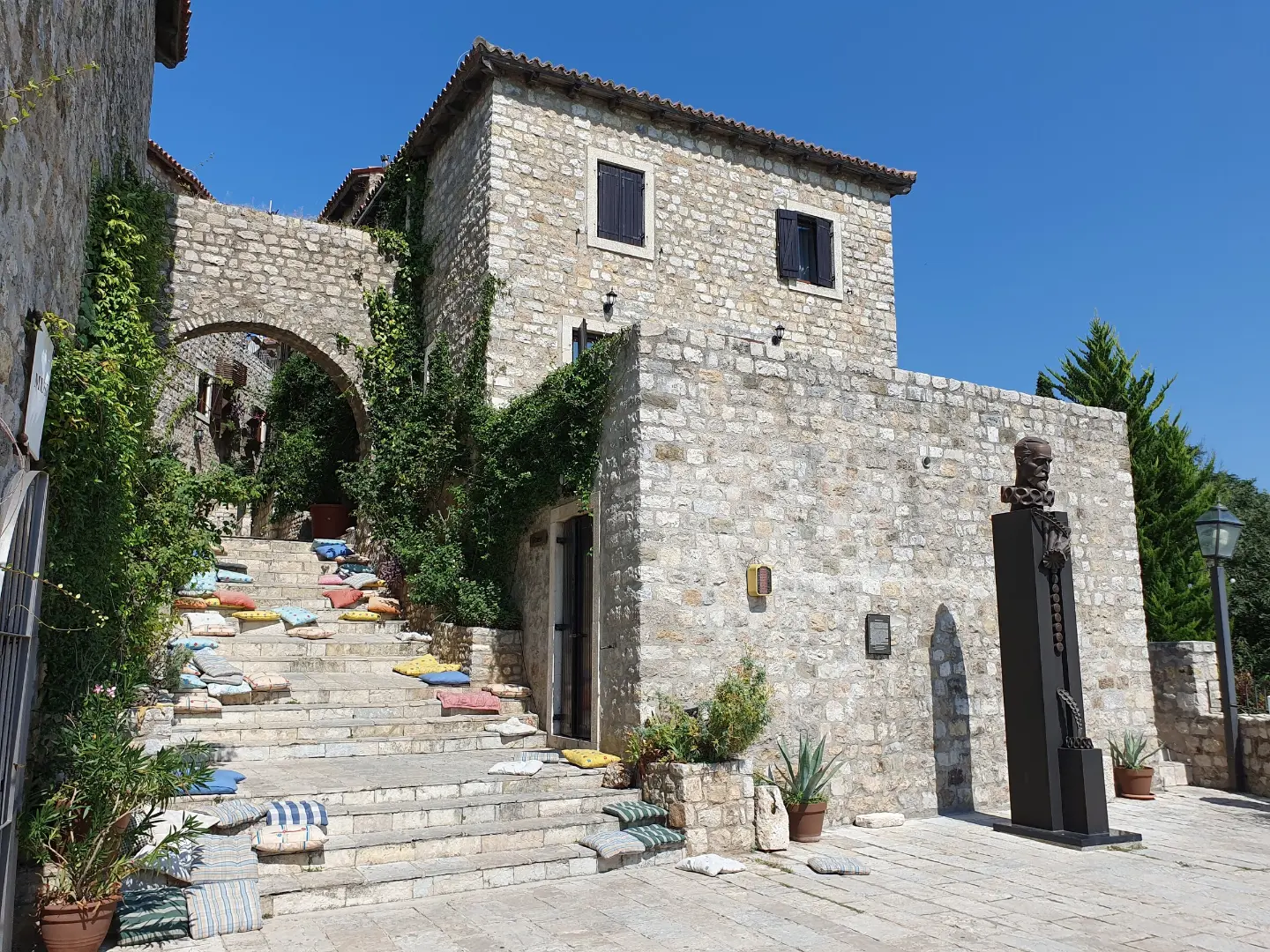 Ulcinj Summer Scene (Ljetnja scena)