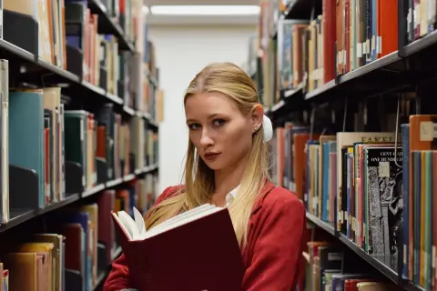 Literature Has a Woman's Face Too — 2