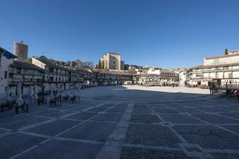 Summer in the Old Royal Capital (Ljeto u Prijestonici) — 3