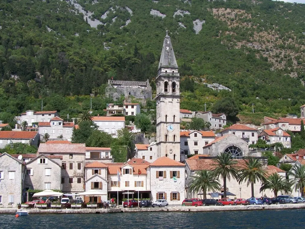 Международный фестиваль клапы Perast