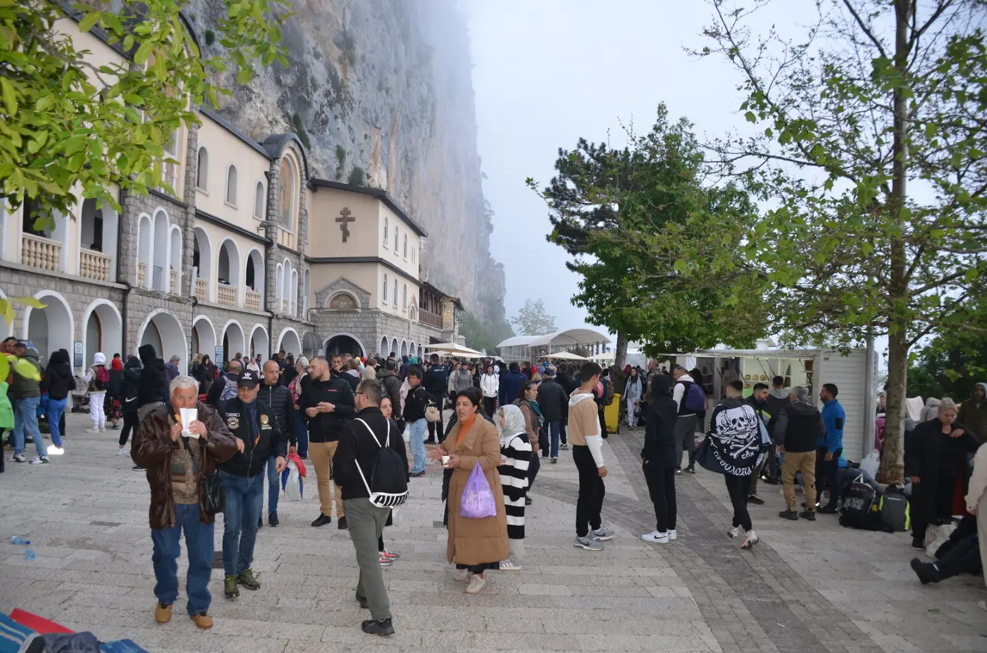 Pellegrinaggio a Ostrog — Festa di San Basilio