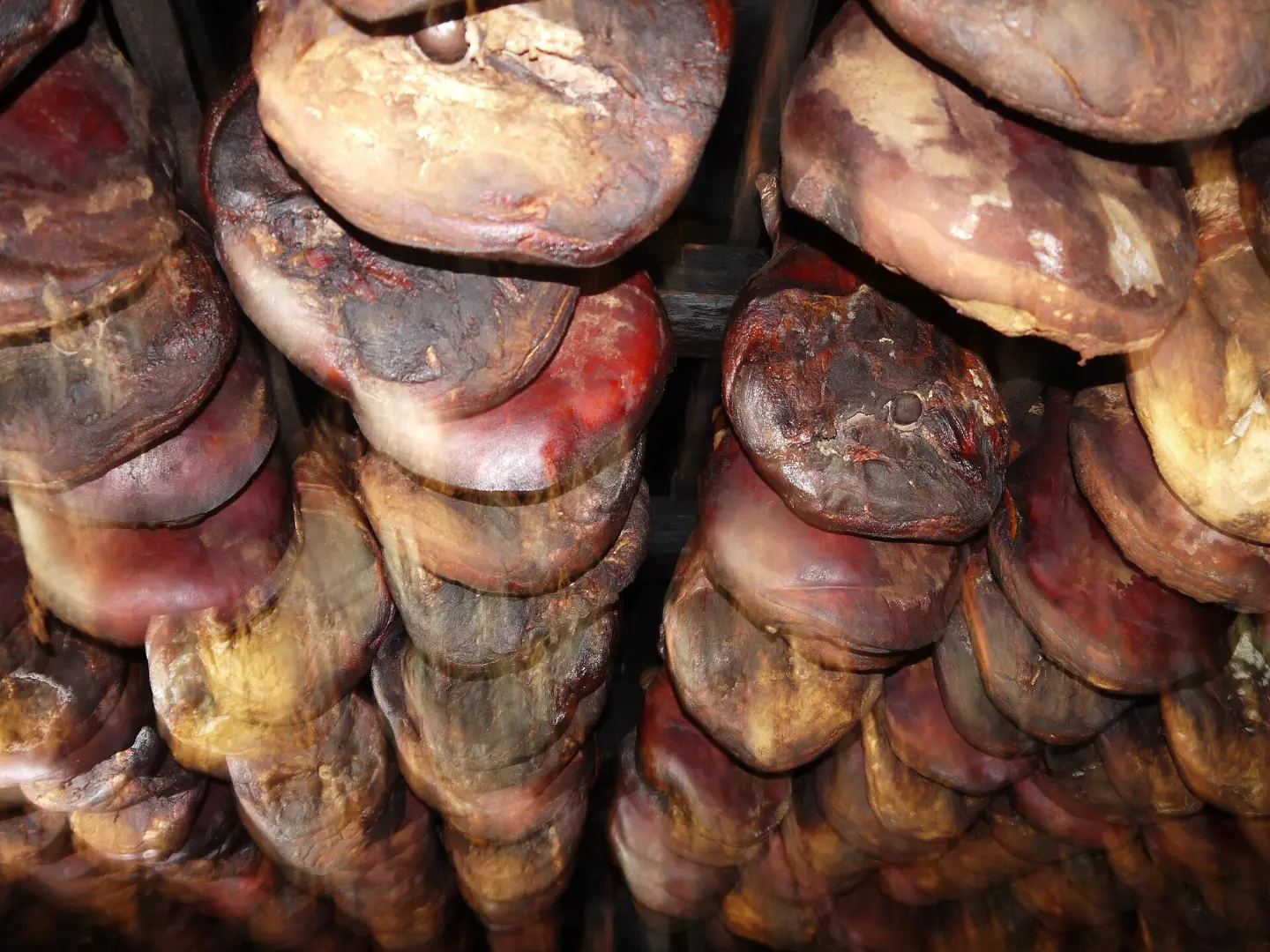 Njeguški Pršut: the Smoked Ham of Njeguši