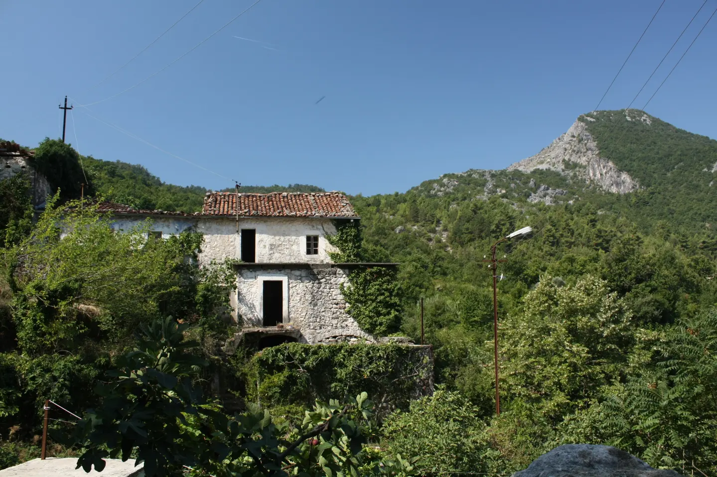 Crmnica and Lake Skadar