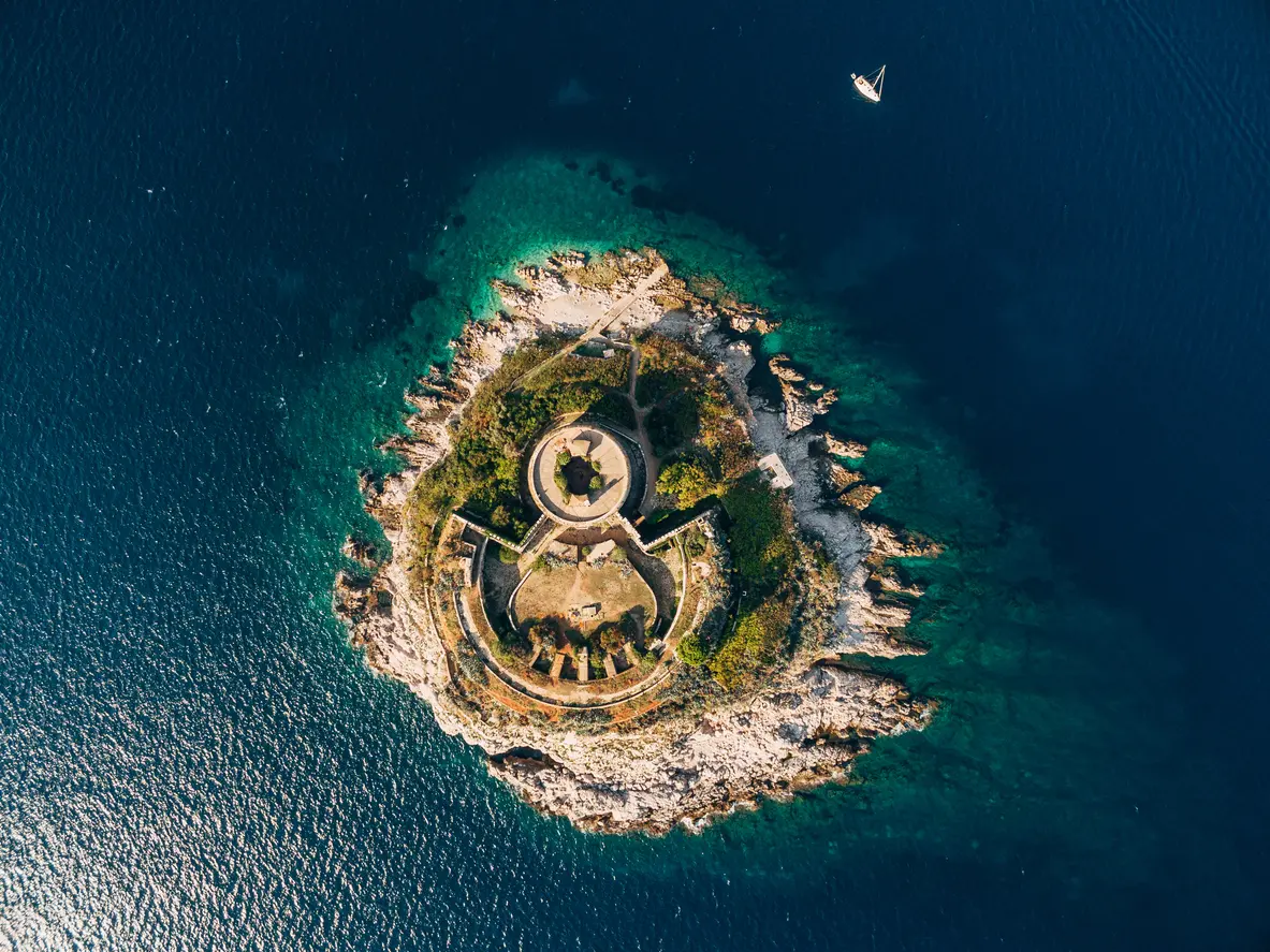 Karadağ Kaleleri Fotoğrafları — image 4