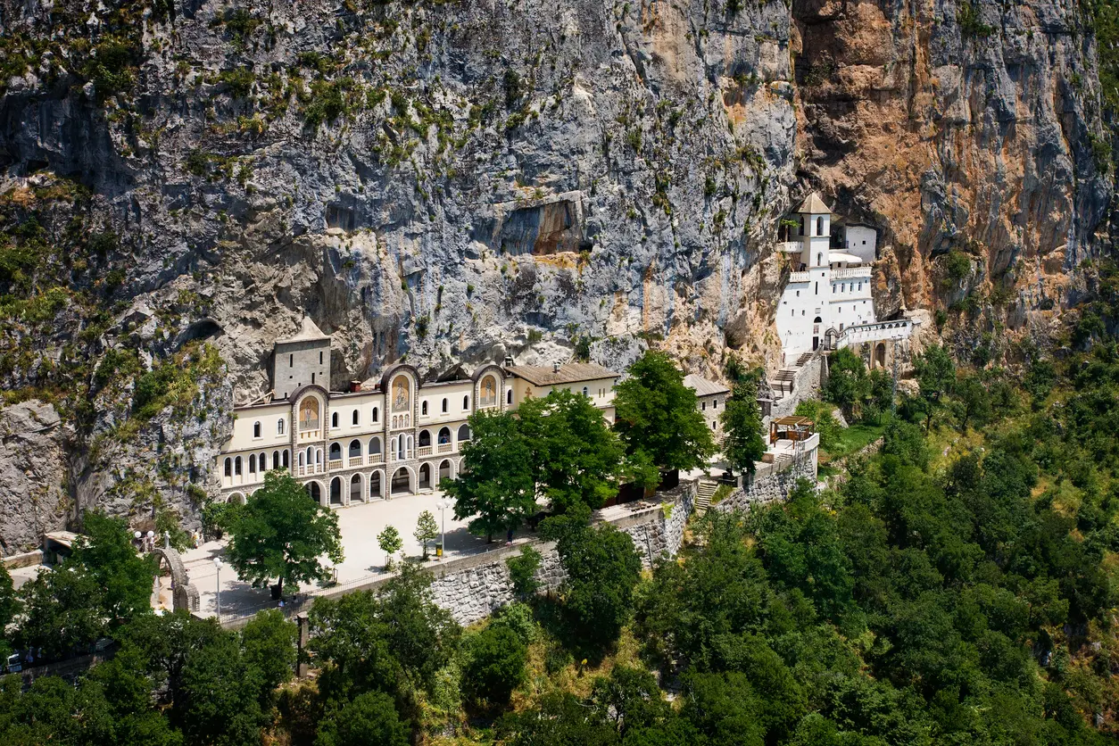 Monasterios de Montenegro en imágenes — image 1