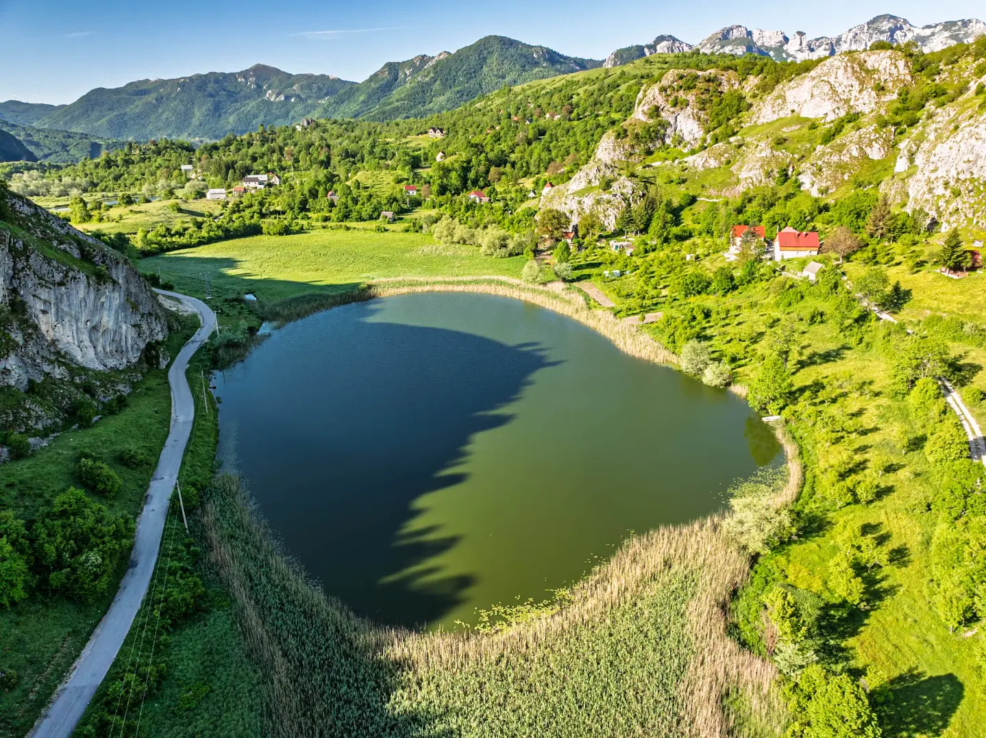 Lagos de Montenegro en imágenes — image 1
