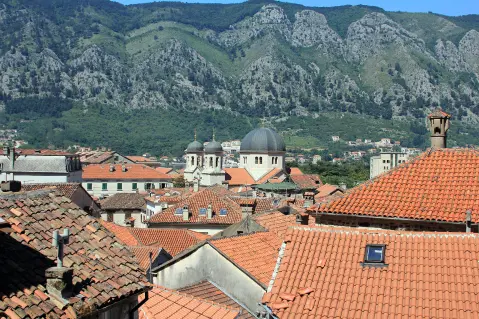 Kotor Stari grad rooftops - panoramio
