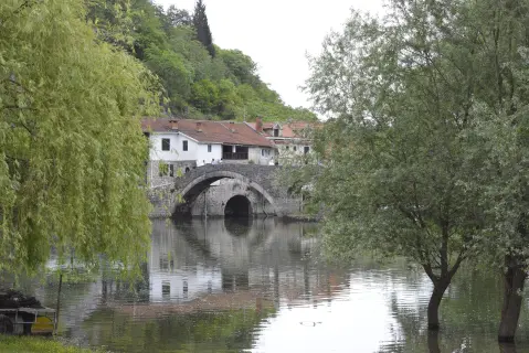 Komarno – Rijeka Crnojevića (792B)