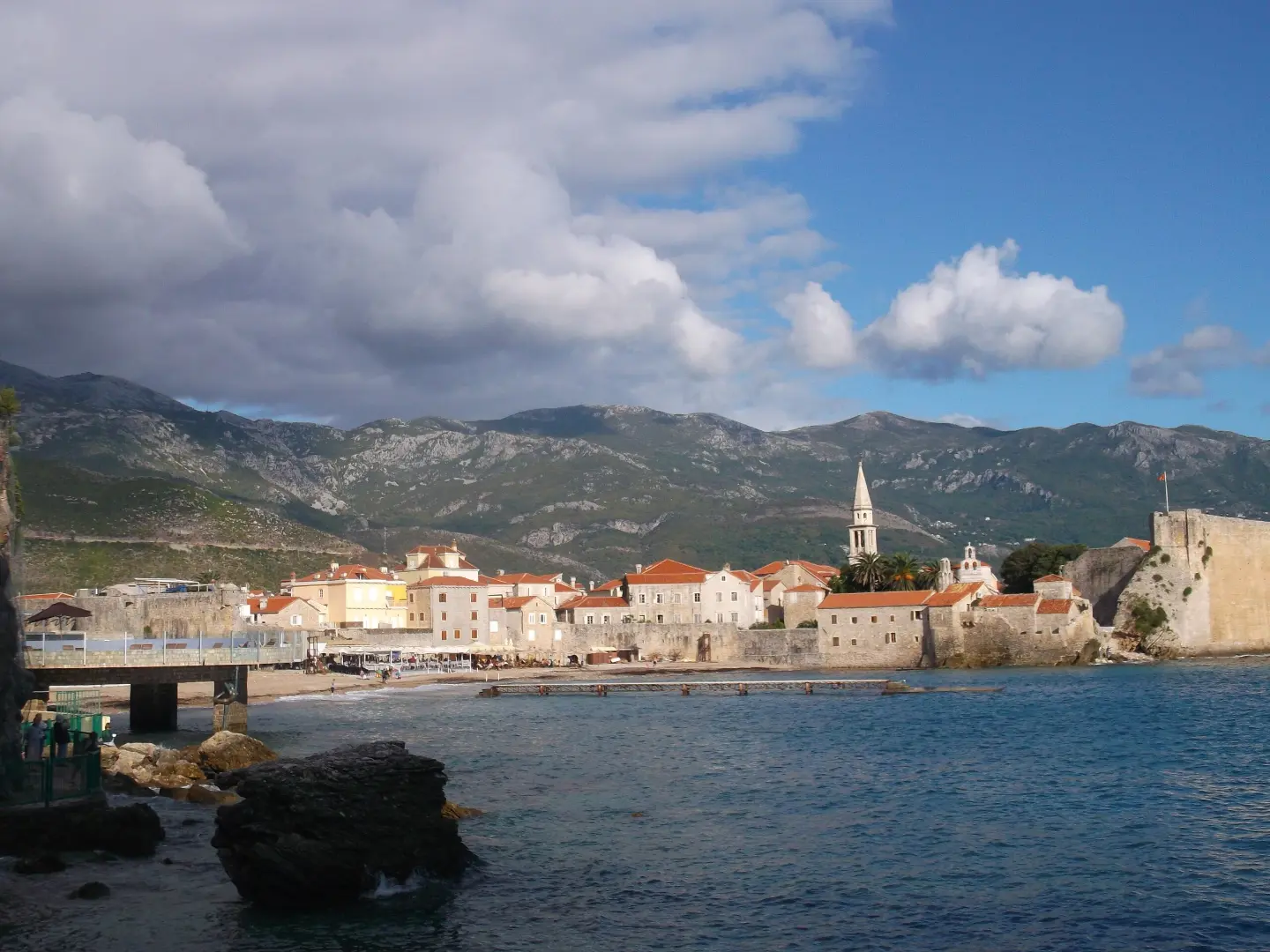 Budva: Stari grad – plaža Mogren