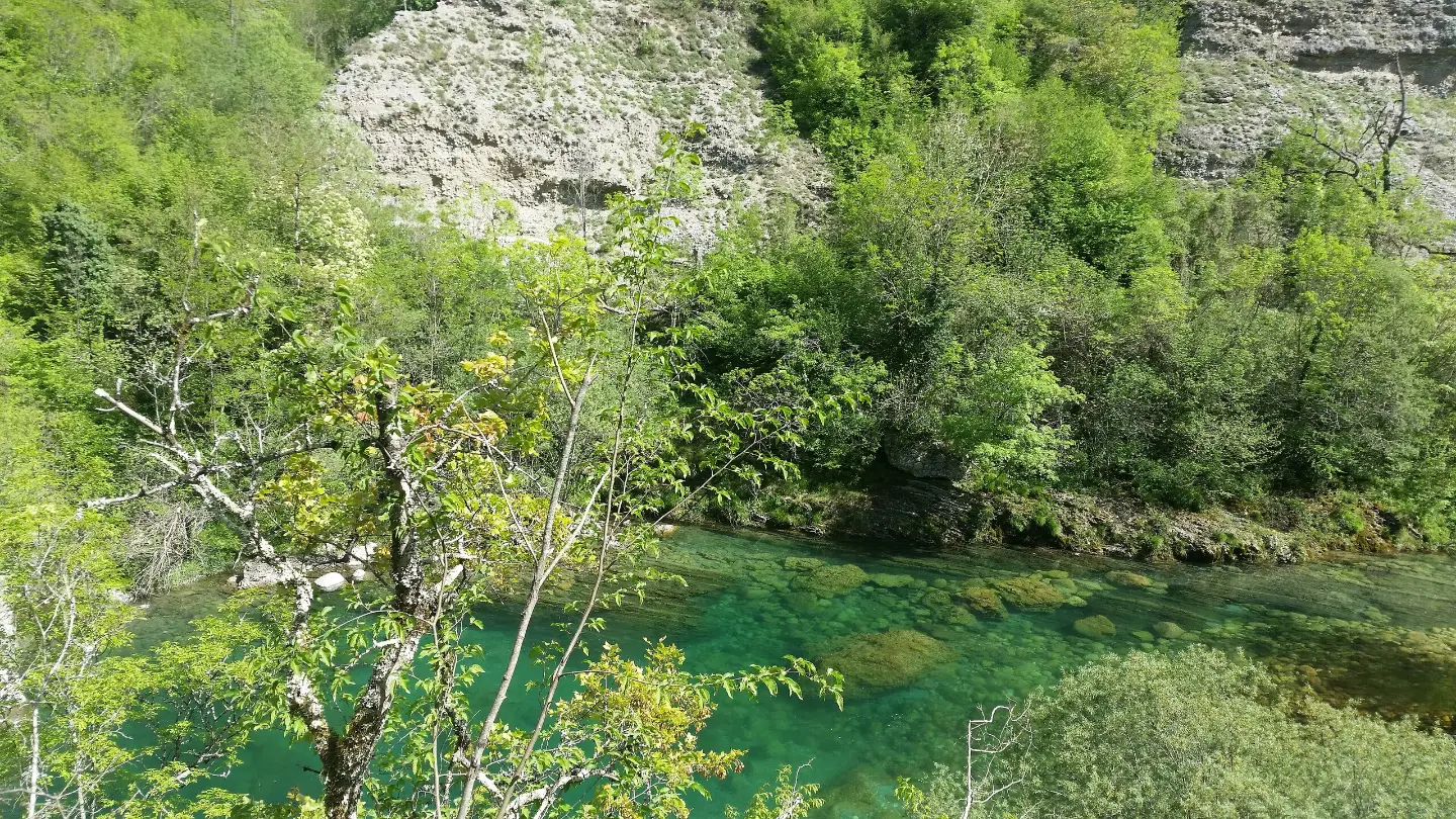 Do planinarskog doma i kampa Wesko