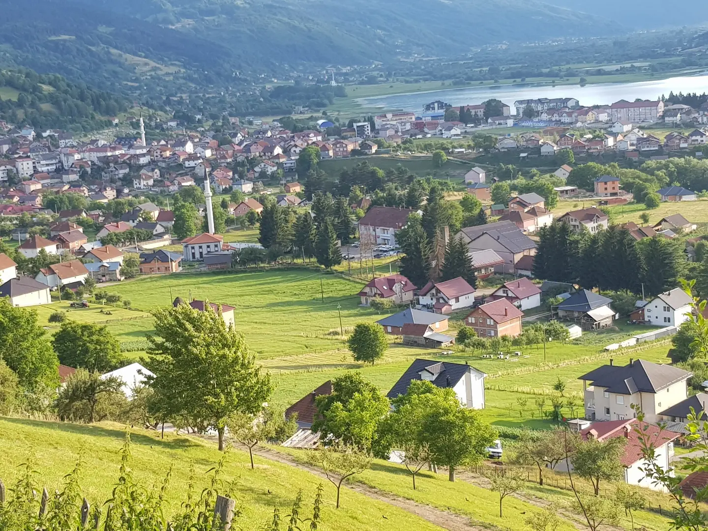 Plav i Plavsko jezero