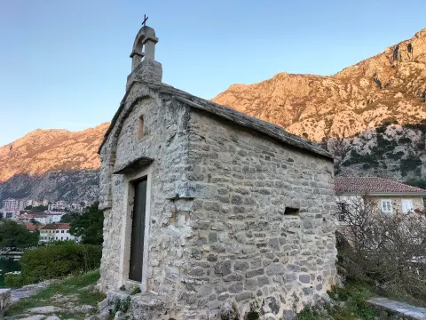 Dobrota – Gornji Gačevići on Vrmac (trail 748)