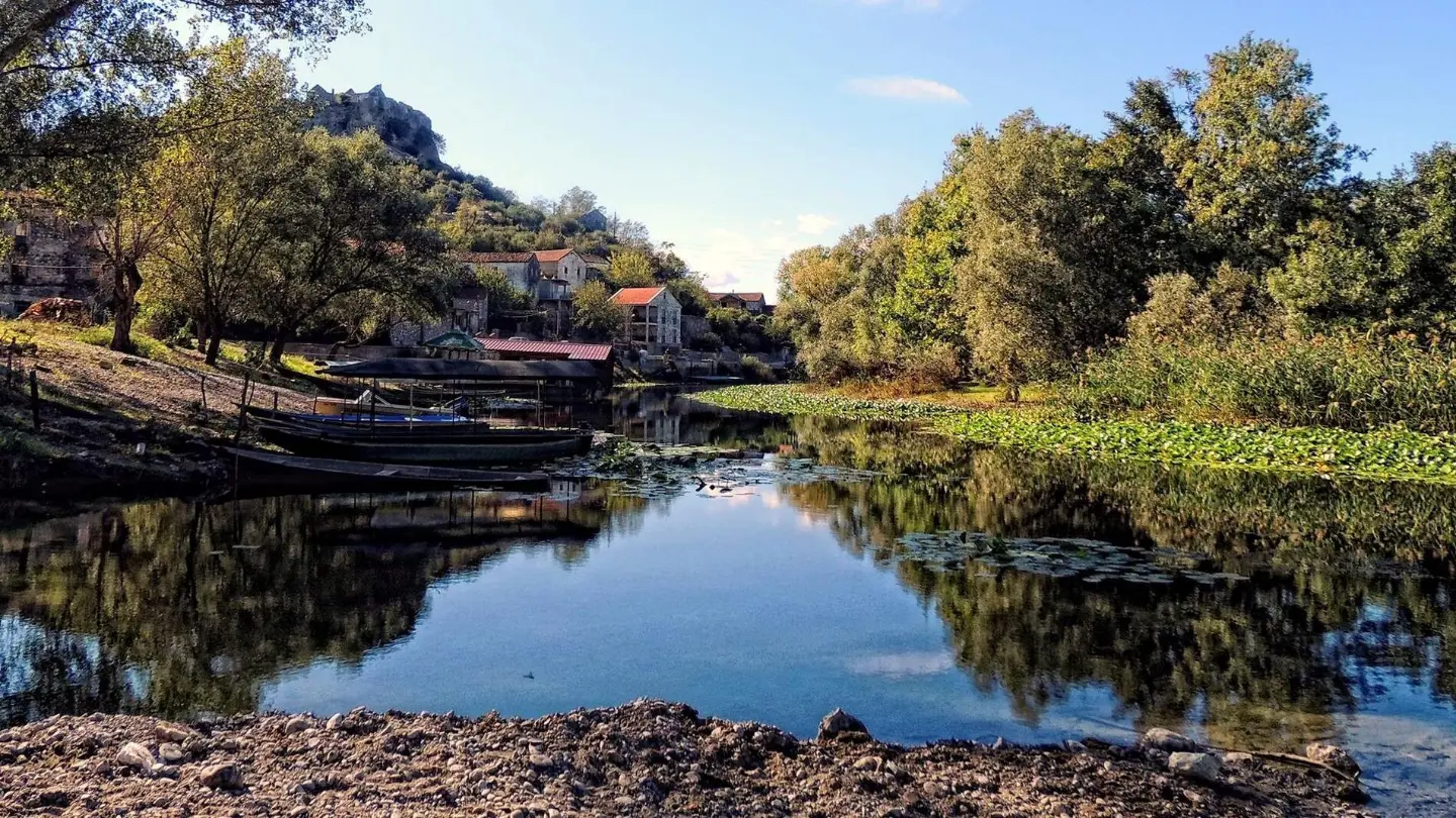 The river near Žabljak Crnojevića