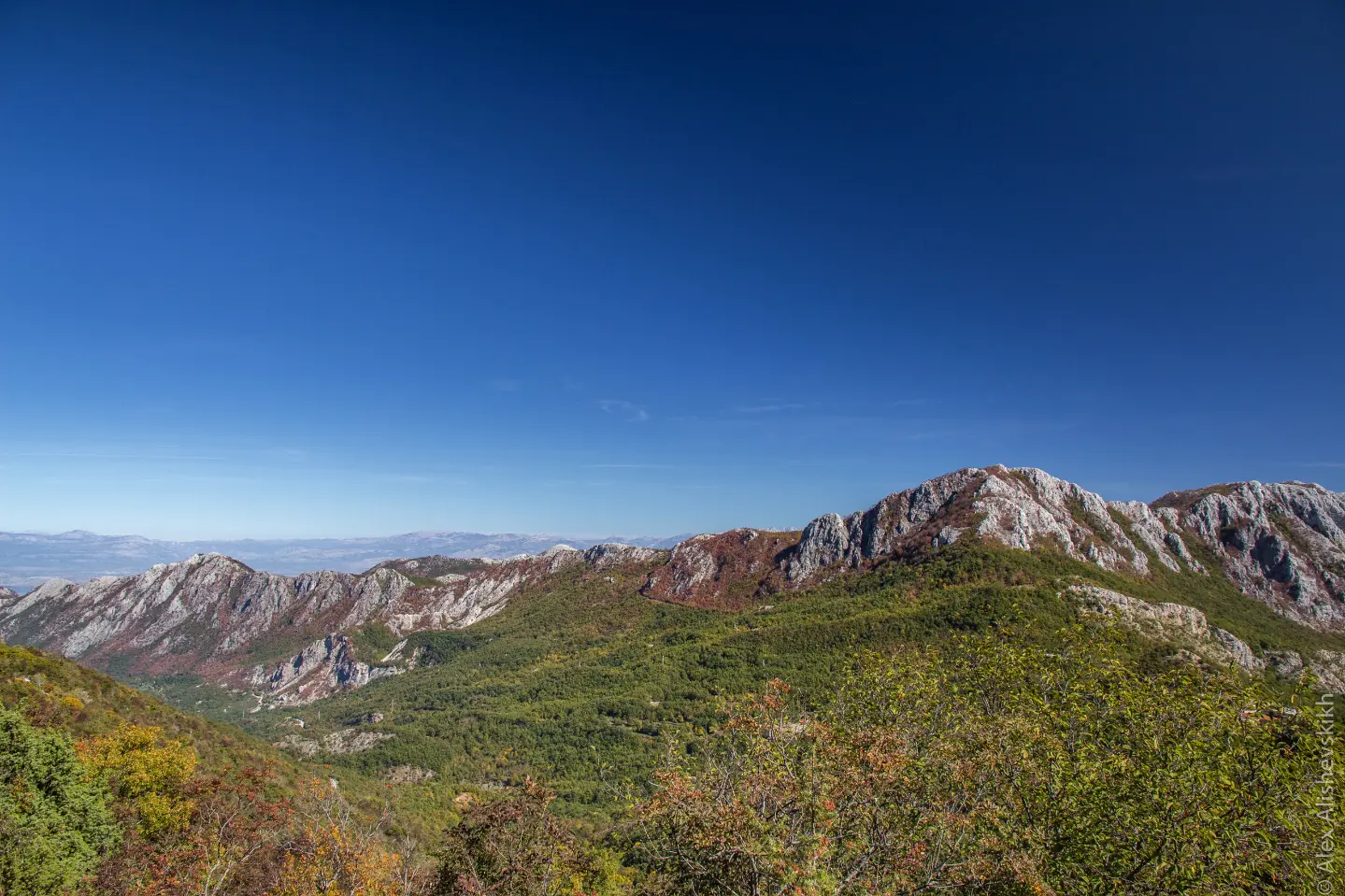 Ridges above Sutorman pass