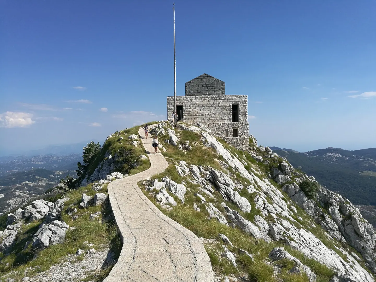 Uspon do vidikovca Jezerski Vrh – Nacionalni park Lovćen