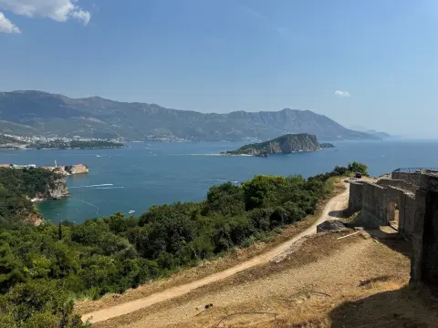 Budva: Mogren – Jaz obalnom stazom