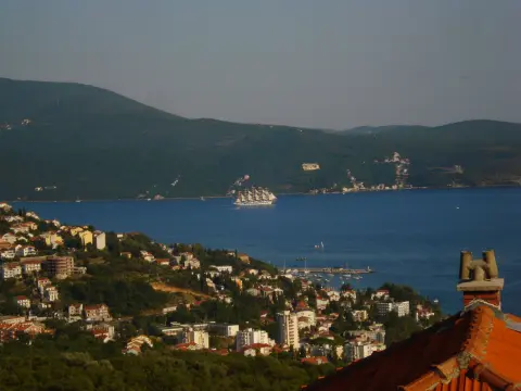 Staza zdravlja iznad Herceg Novog (Lukovik – Mijalj brdo)